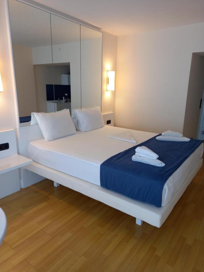 Orbi City Black Sea View Apartment Batumi Exterior photo