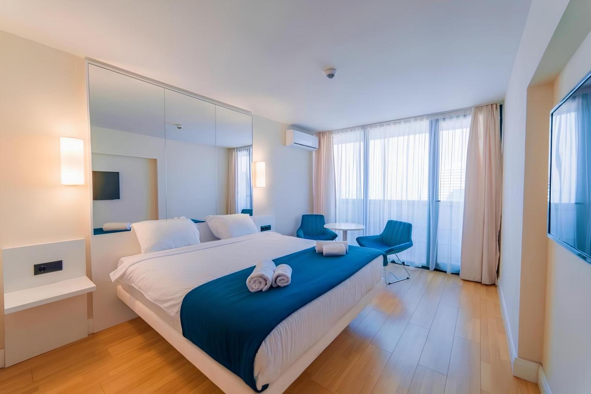 Orbi City Black Sea View Apartment Batumi Exterior photo